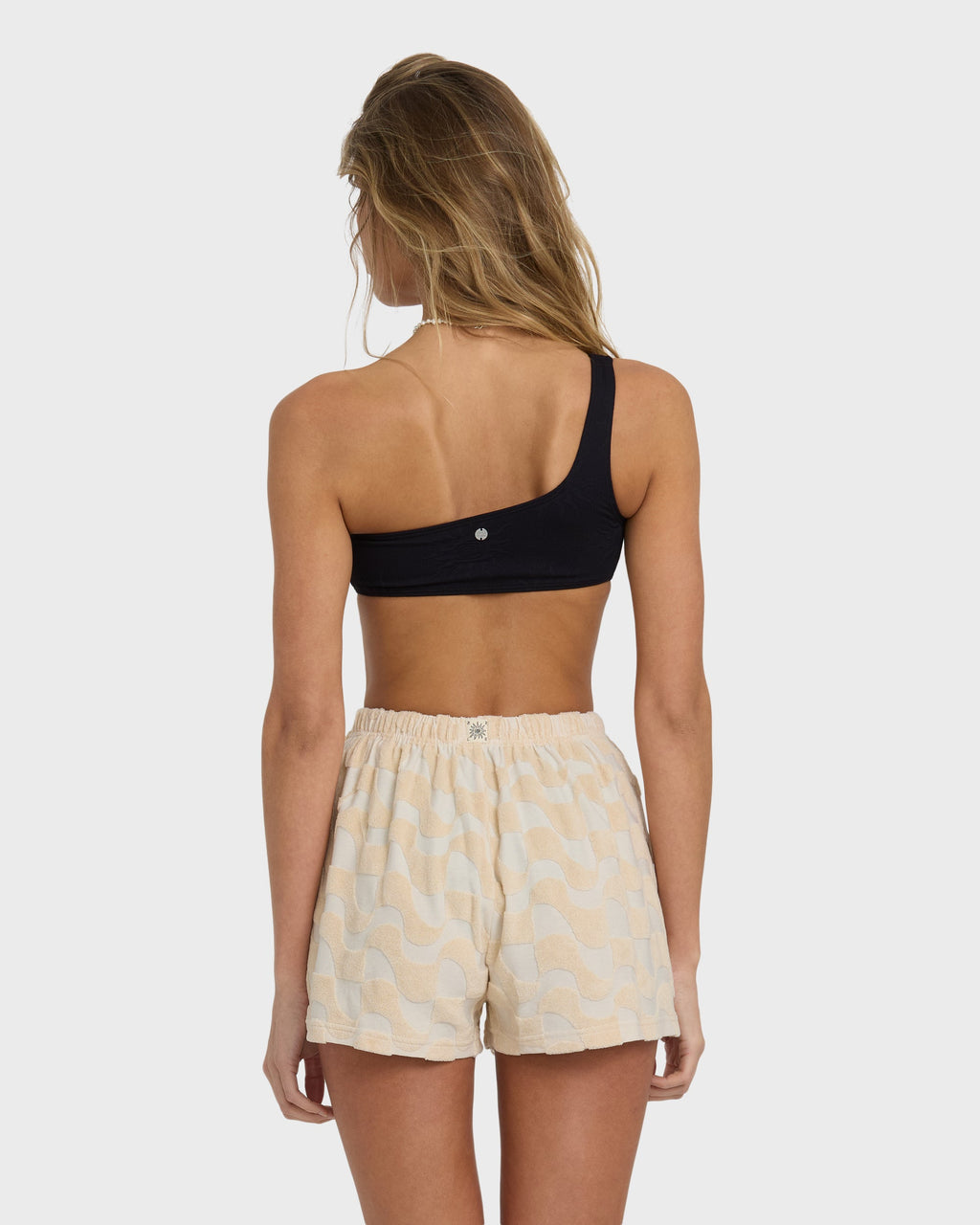 Laura Waves Short - Antique White