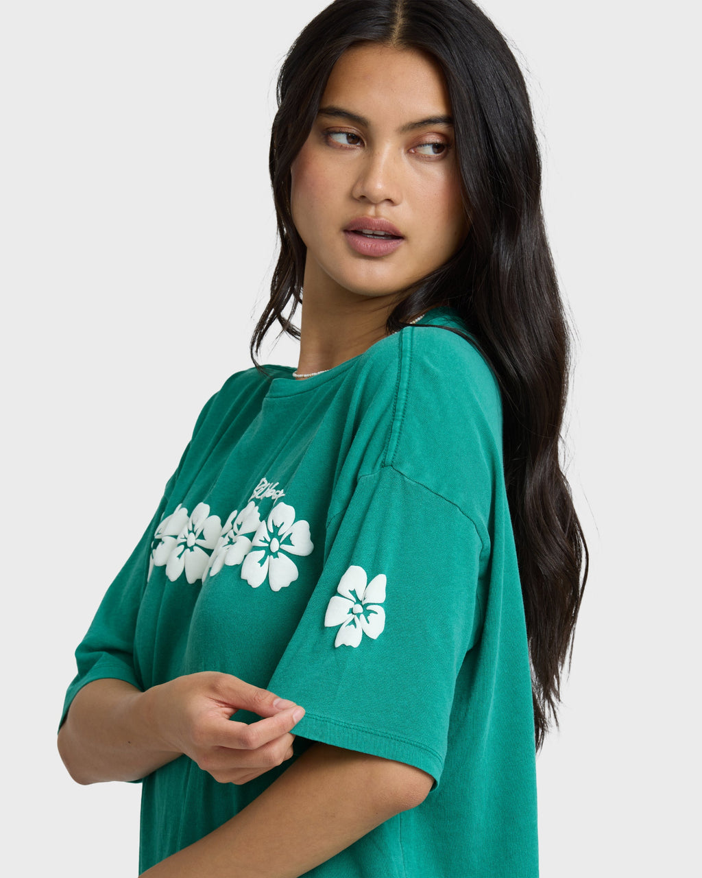 Dream In The Wind Short Sleeve T-Shirt - Climbing Ivy